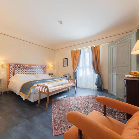 Algila Ortigia Charme Hotel Syracuse Ngoại thất bức ảnh