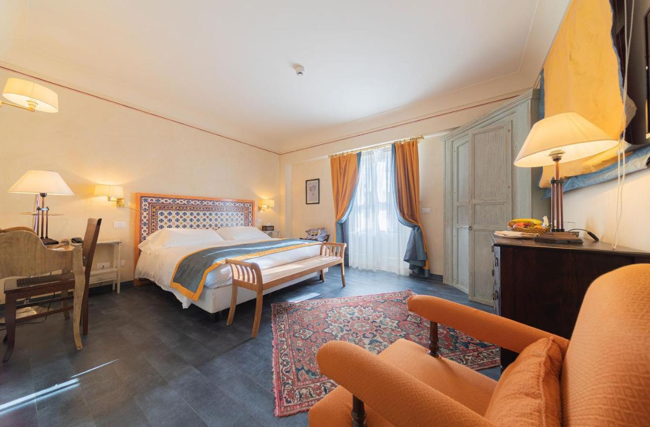 Algila Ortigia Charme Hotel Syracuse Ngoại thất bức ảnh