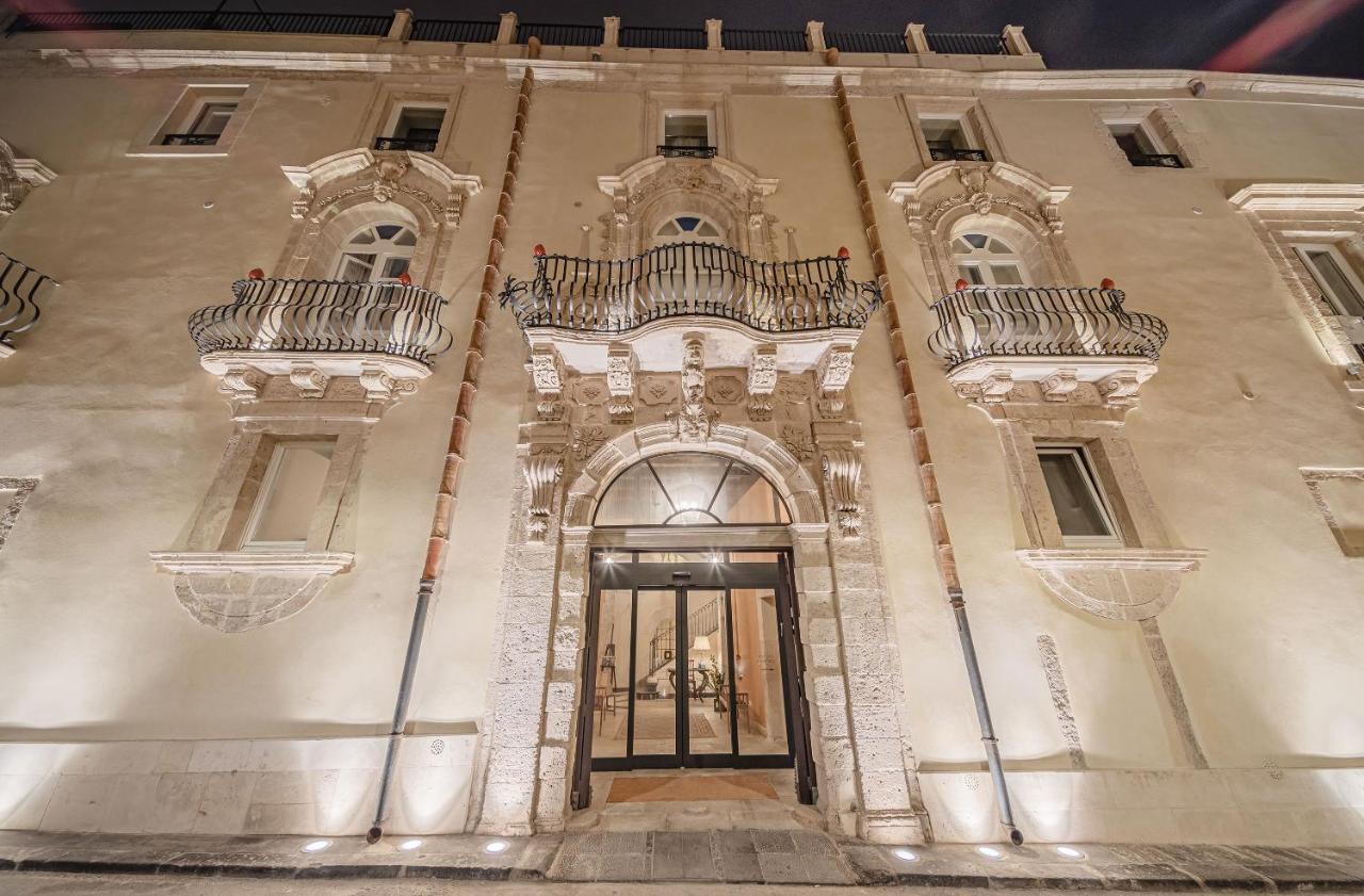 Algila Ortigia Charme Hotel Syracuse Ngoại thất bức ảnh