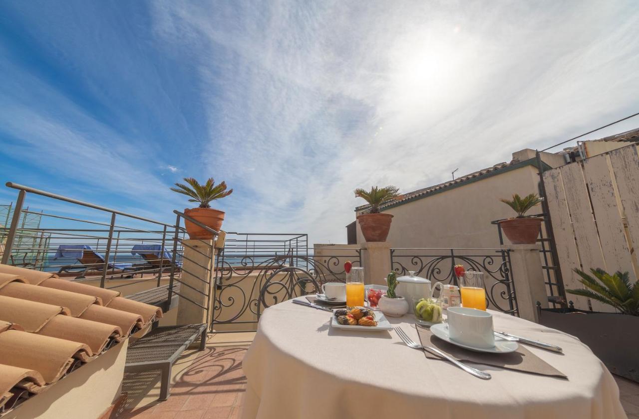 Algila Ortigia Charme Hotel Syracuse Ngoại thất bức ảnh