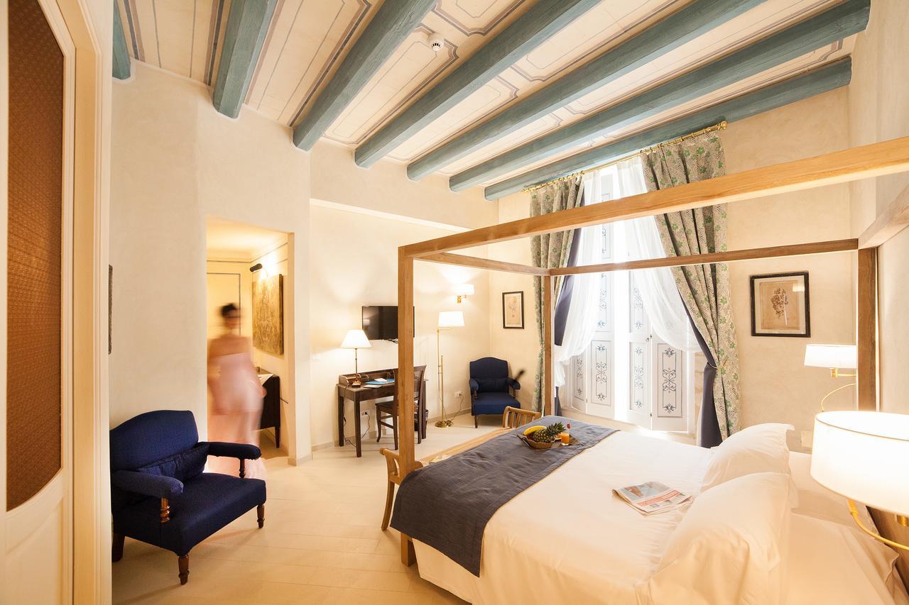 Algila Ortigia Charme Hotel Syracuse Ngoại thất bức ảnh